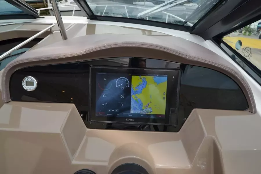 2018 Regal 35 Sport Coupe