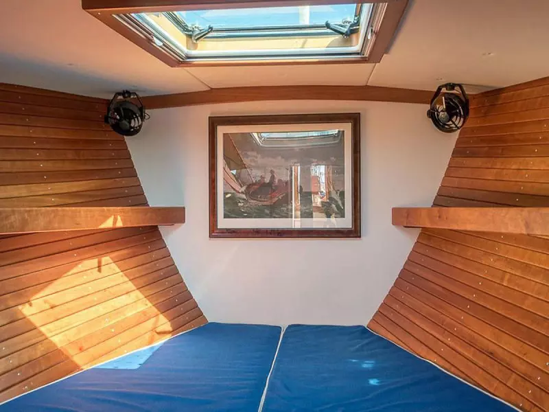 Berth, Fwd.
