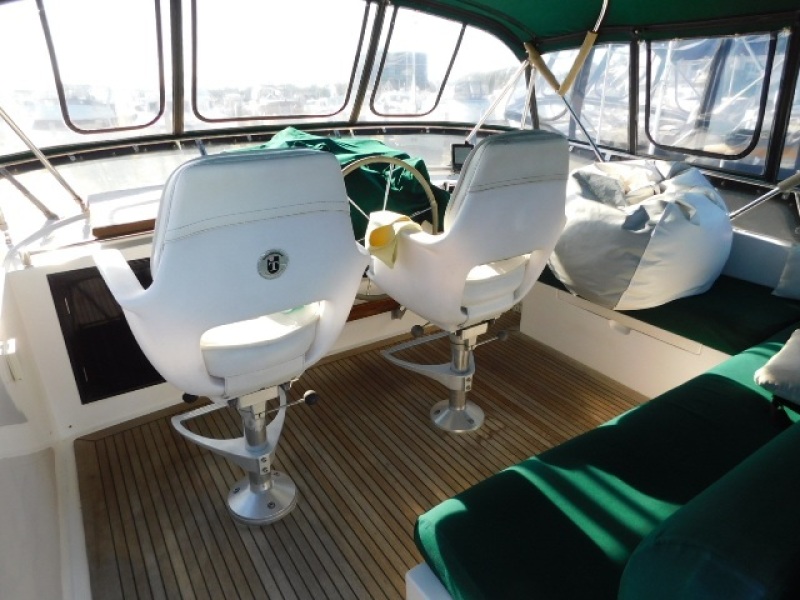 1995 Ocean Alexander 426