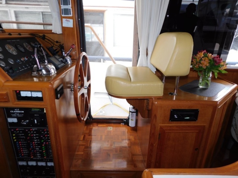 1995 Ocean Alexander 426