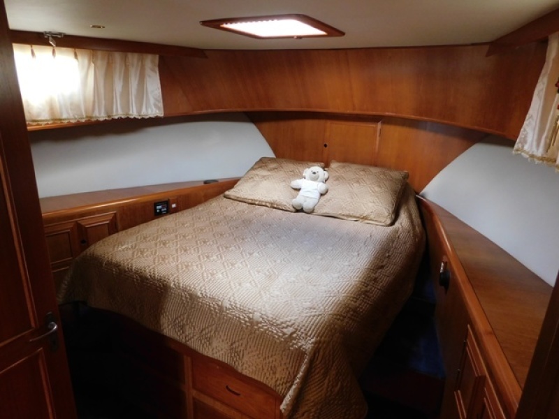 1995 Ocean Alexander 426