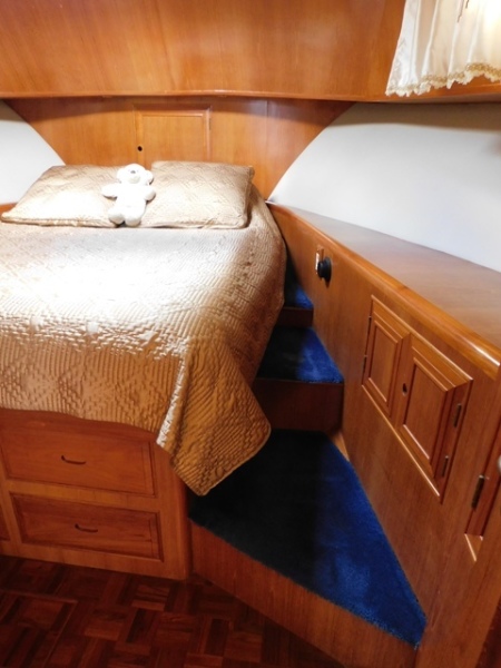 1995 Ocean Alexander 426