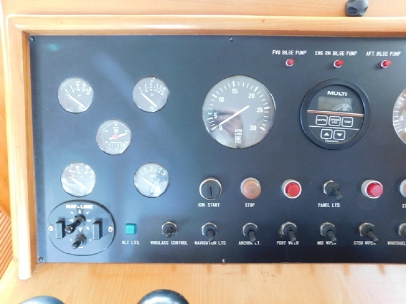 1995 Ocean Alexander 426