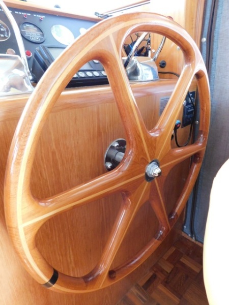 1995 Ocean Alexander 426