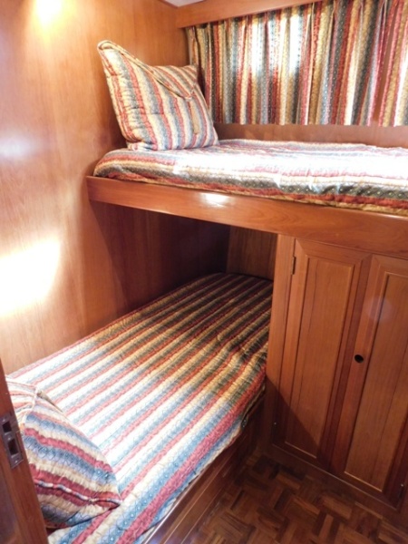 1995 Ocean Alexander 426