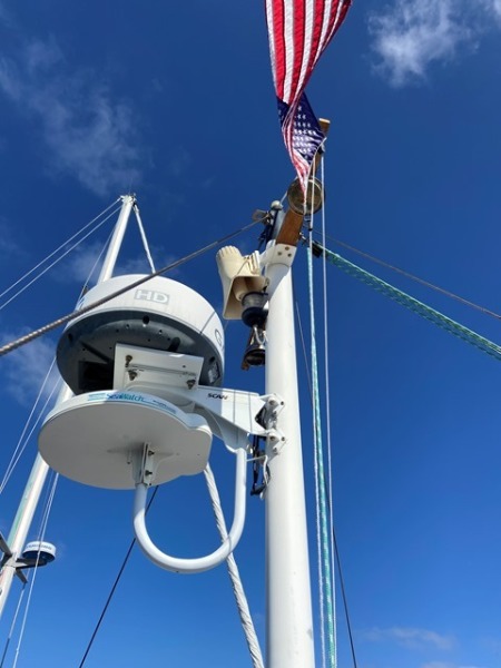 2005 Mariner Orient 40