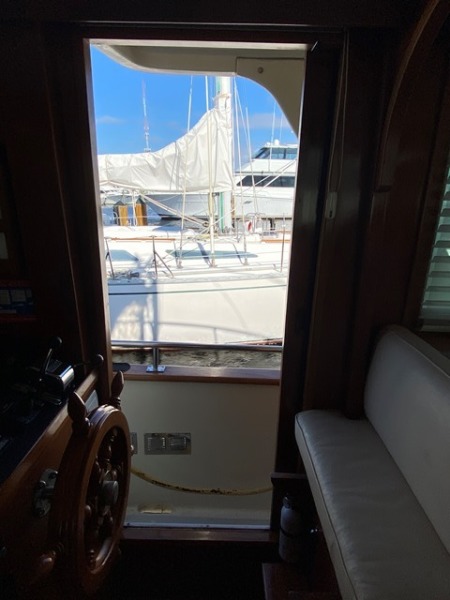 2005 Mariner Orient 40