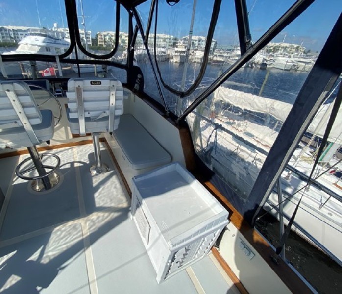 2005 Mariner Orient 40