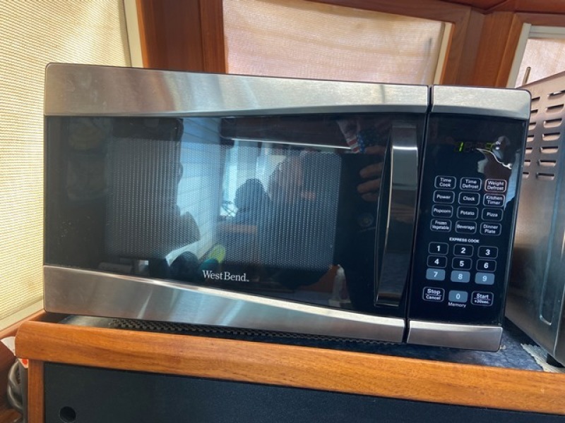 2005 Mariner Orient 40