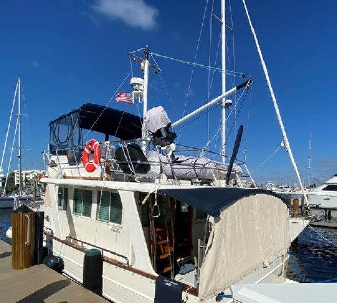 2005 Mariner Orient 40