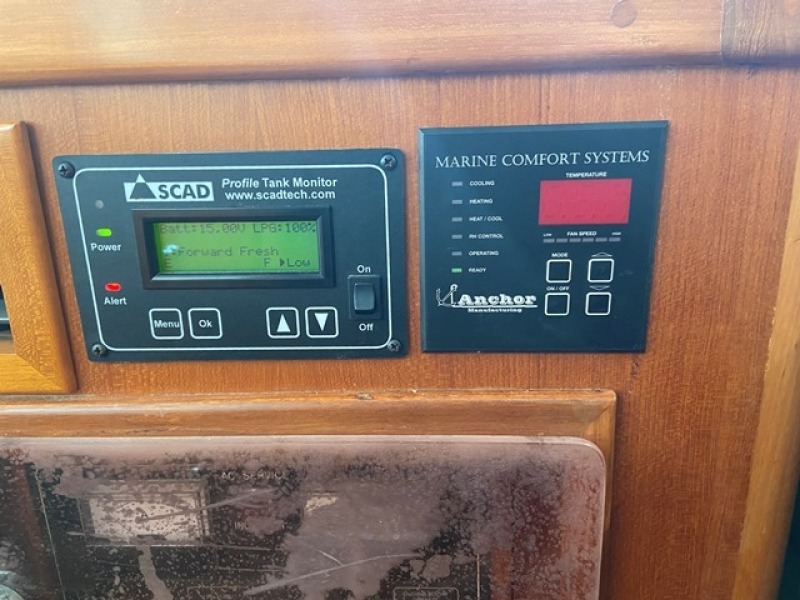 2005 Mariner Orient 40