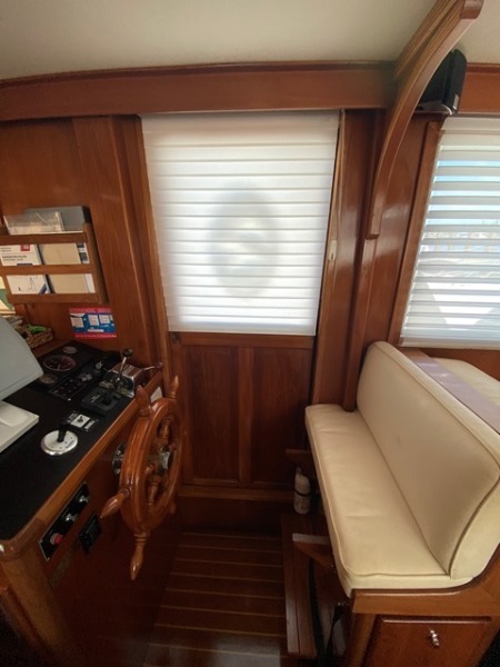2005 Mariner Orient 40