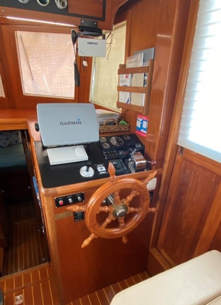 2005 Mariner Orient 40