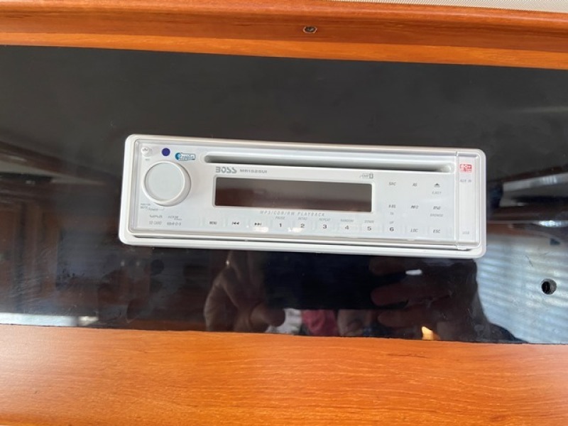 2005 Mariner Orient 40