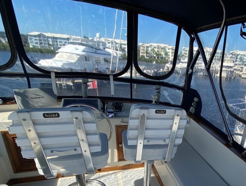 2005 Mariner Orient 40