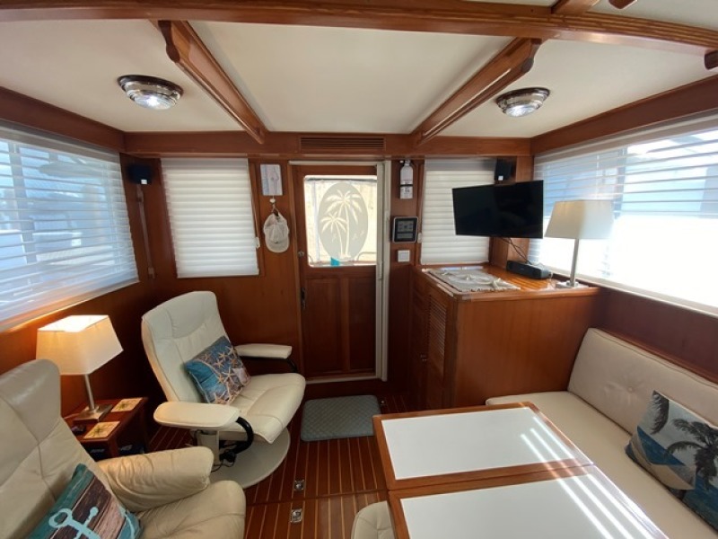 2005 Mariner Orient 40