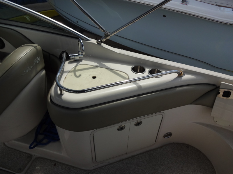 2005 Sea Ray Sundeck