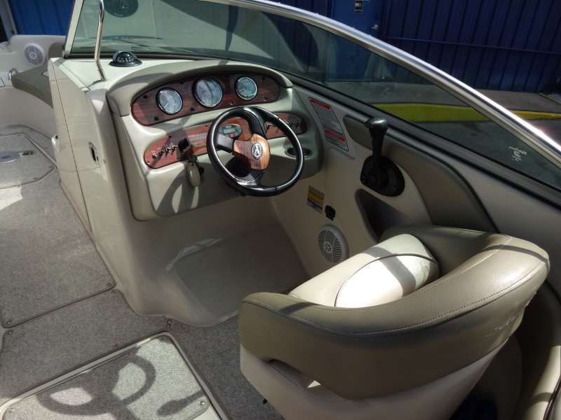 2005 Sea Ray Sundeck