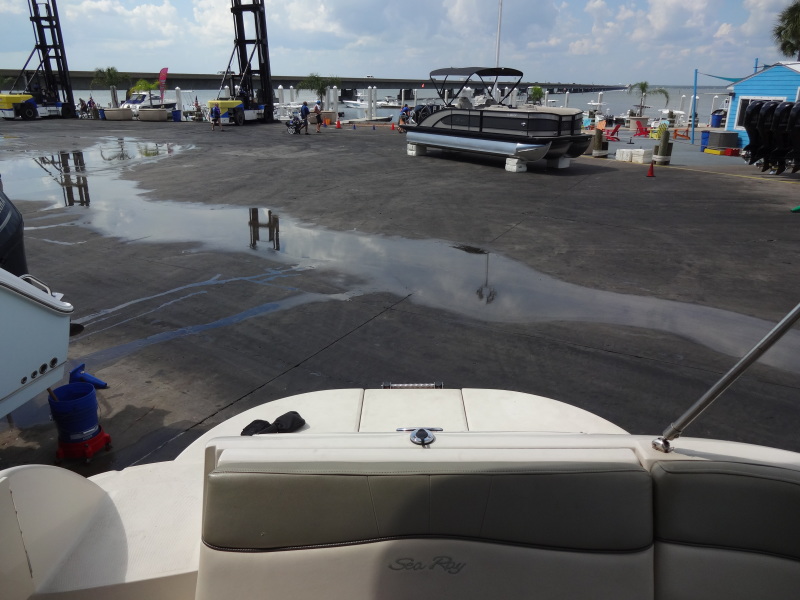 2005 Sea Ray Sundeck