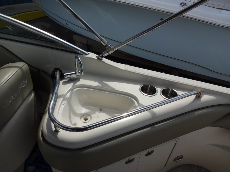 2005 Sea Ray Sundeck