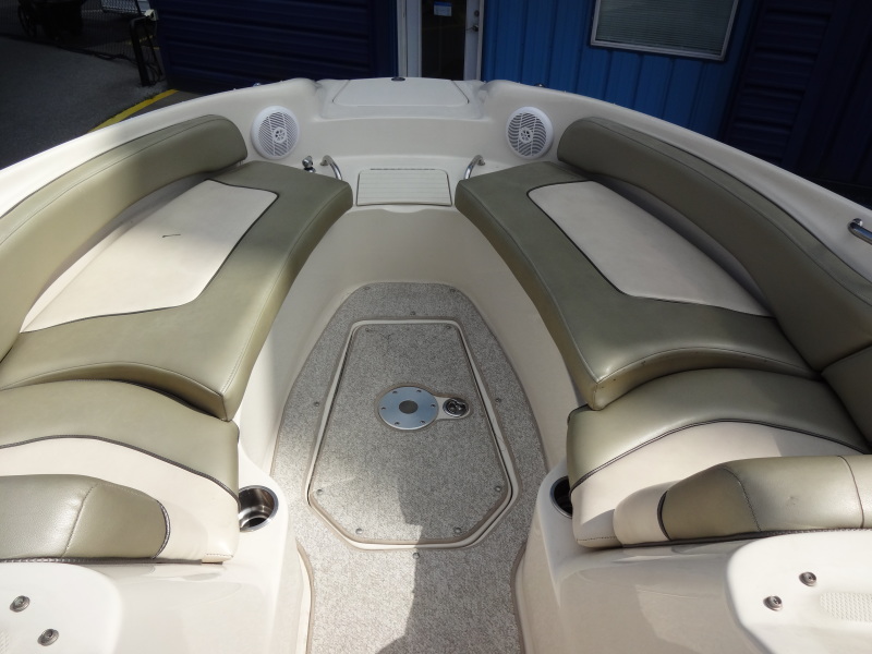 2005 Sea Ray Sundeck