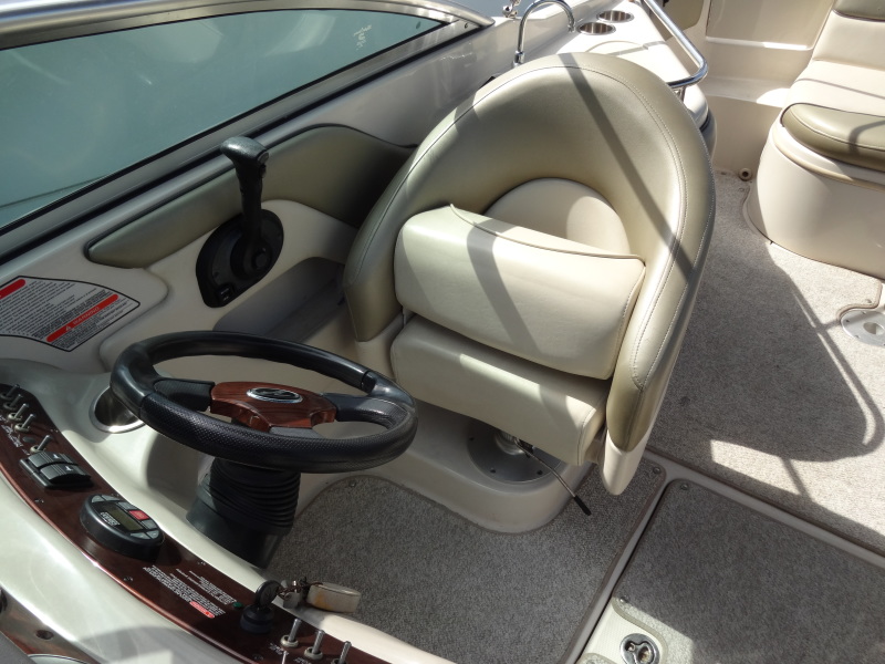 2005 Sea Ray Sundeck