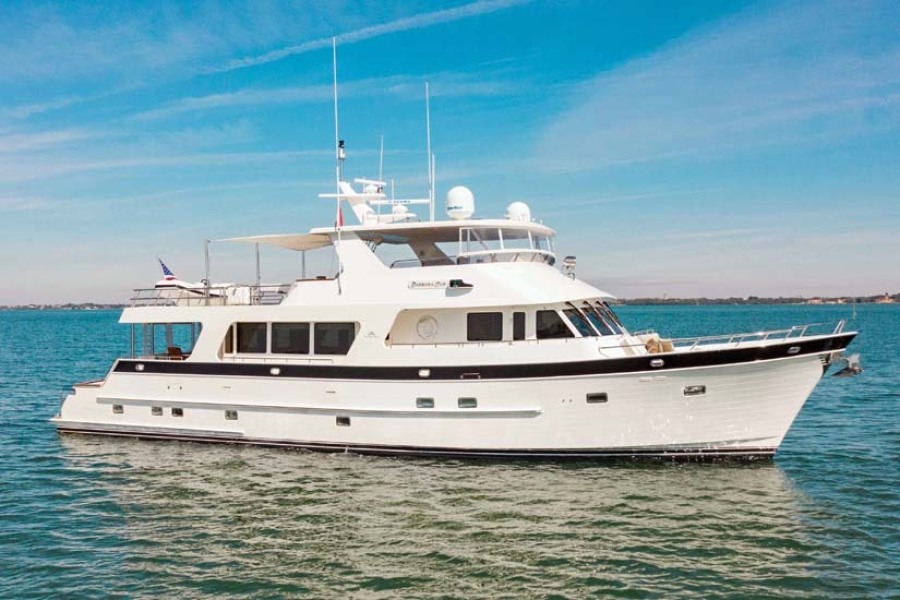 2015 Outer Reef Yachts 82 CPMY