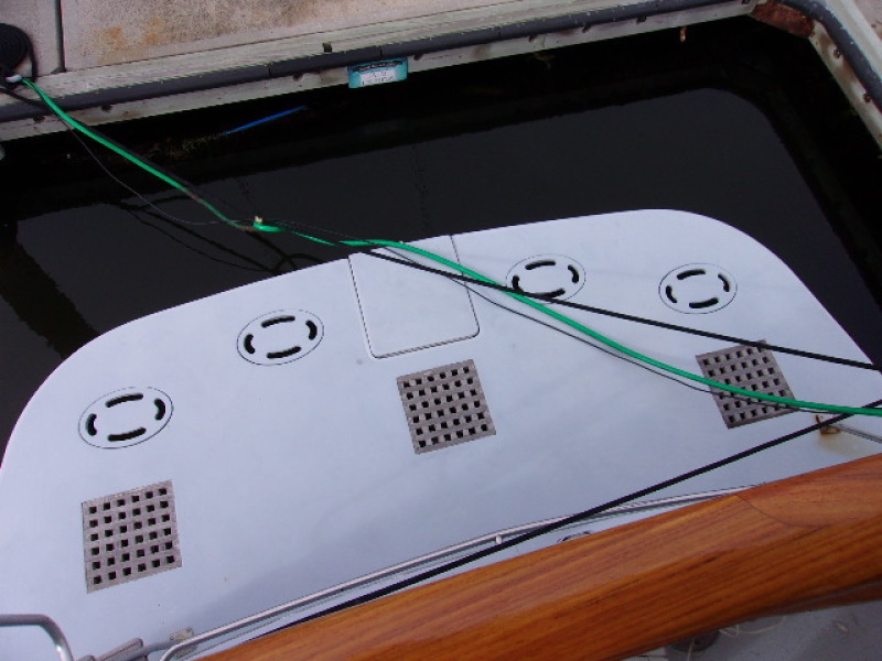 1975 Bertram Flushdeck