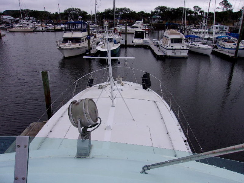 1975 Bertram Flushdeck