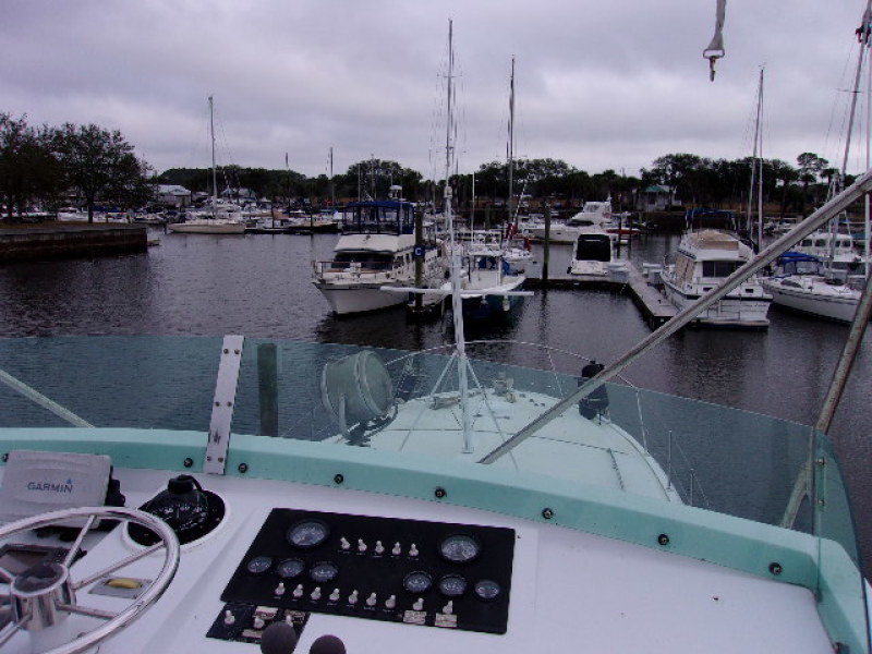 1975 Bertram Flushdeck