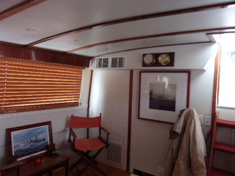 1975 Bertram Flushdeck
