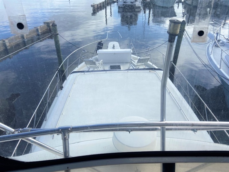 1985 Chris-Craft Constellation 500