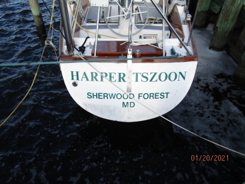 38' Hinckley transom