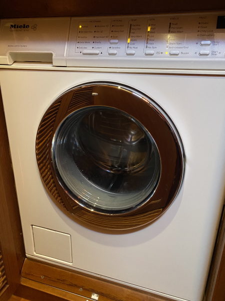 2005 Selene 57