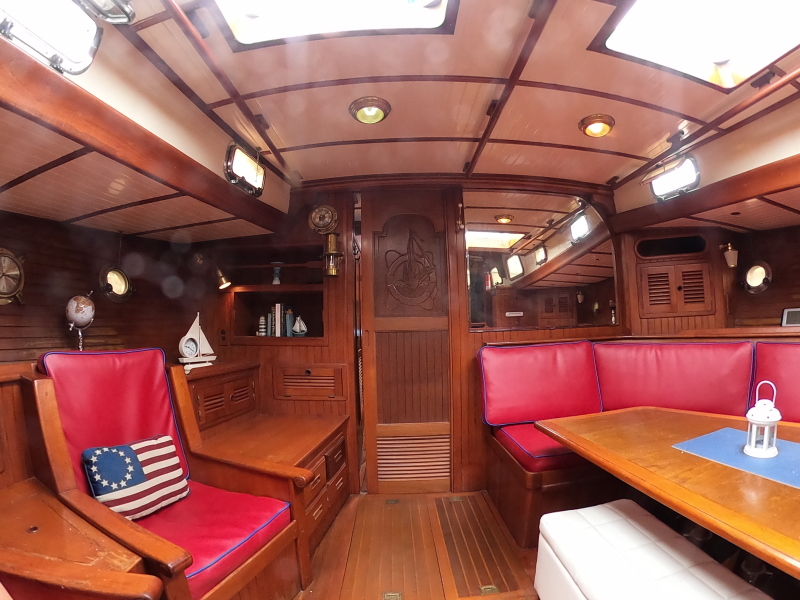 1986 Vagabond Bluewater