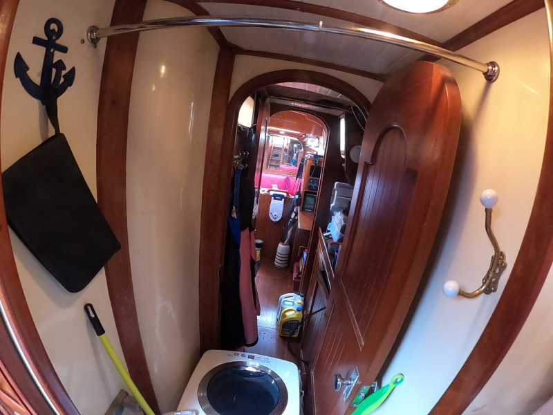 1986 Vagabond Bluewater