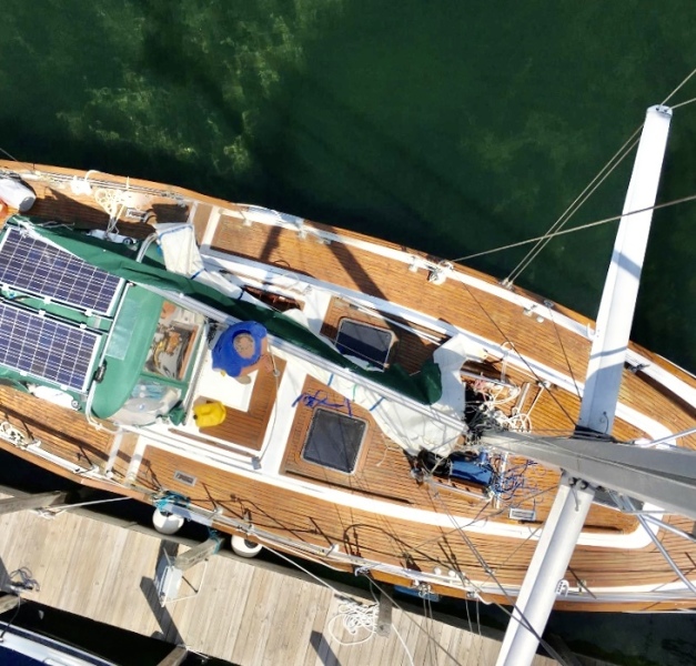 1986 Vagabond Bluewater