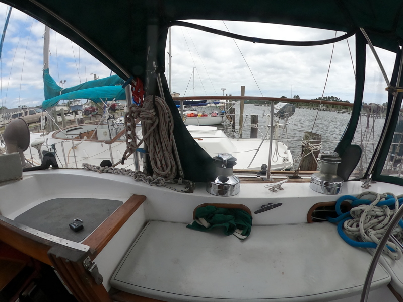 1986 Vagabond Bluewater