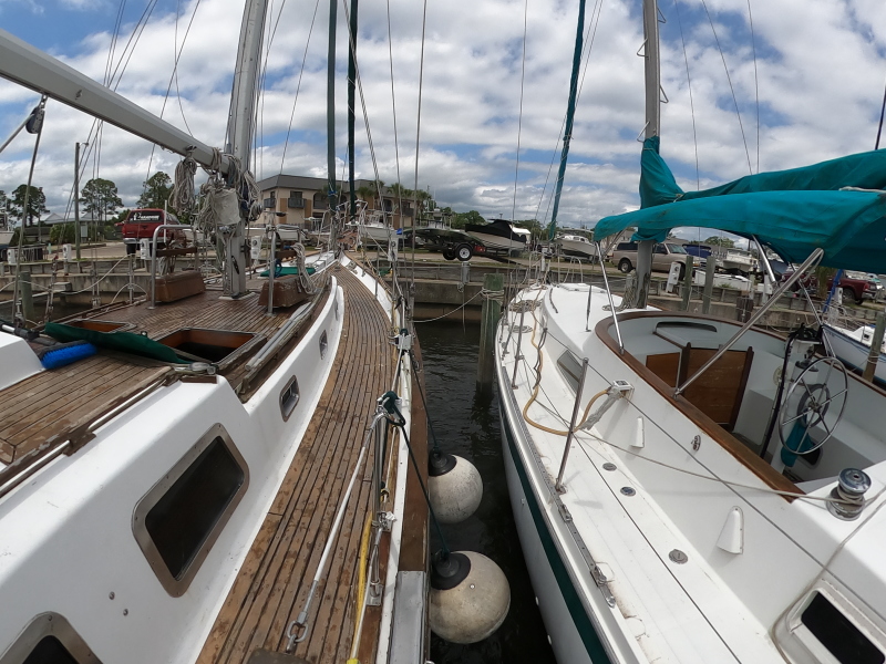1986 Vagabond Bluewater
