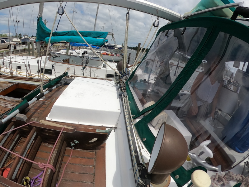 1986 Vagabond Bluewater