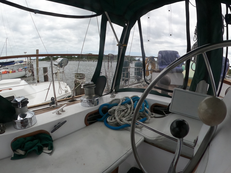 1986 Vagabond Bluewater