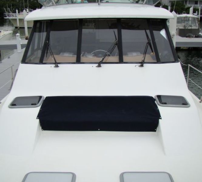 2002 Bayliner 4788 Pilot House