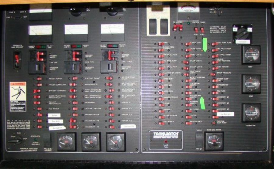 2002 Bayliner 4788 Pilot House