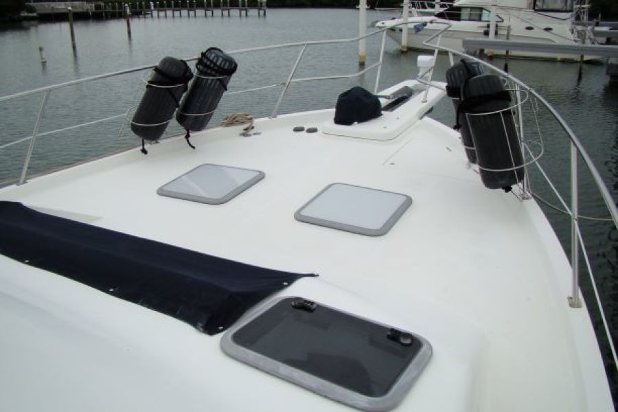 2002 Bayliner 4788 Pilot House