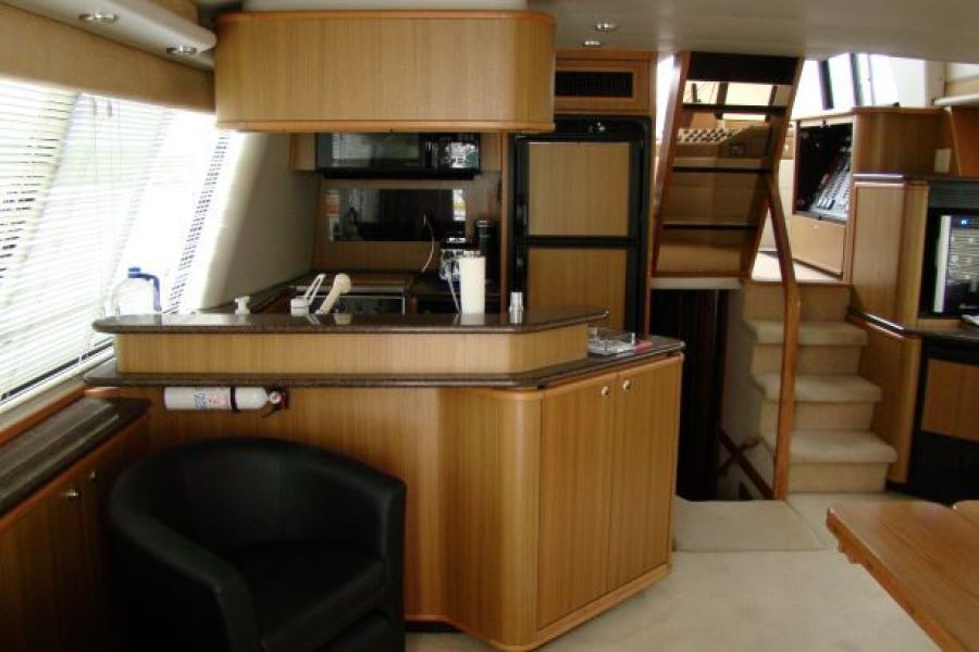 2002 Bayliner 4788 Pilot House