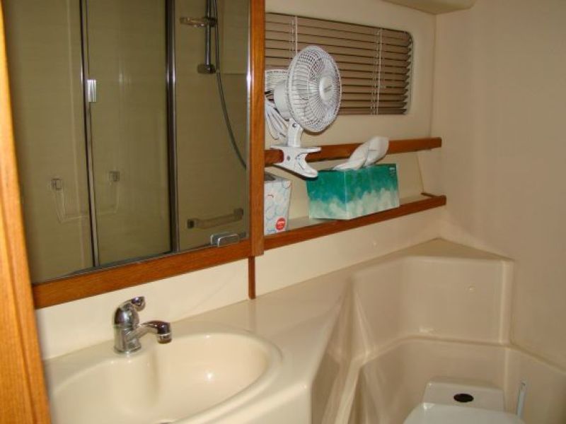 2002 Bayliner 4788 Pilot House