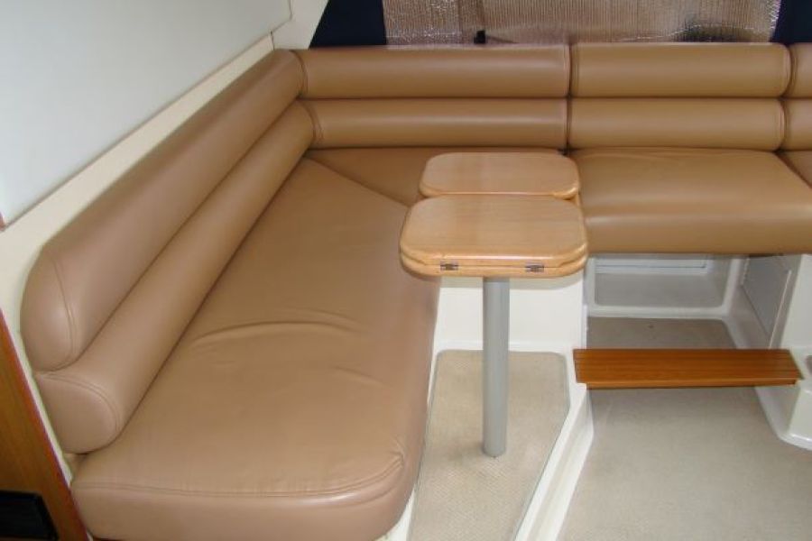 2002 Bayliner 4788 Pilot House