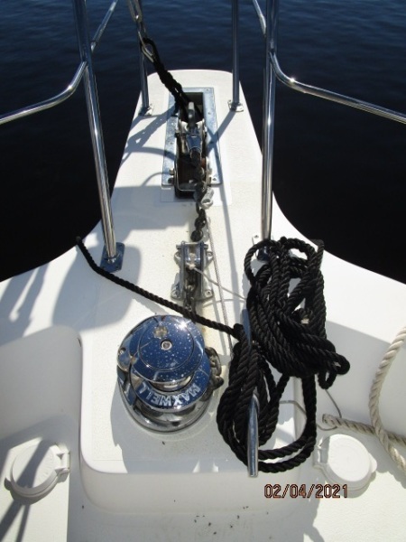 44' Carver anchor windlass