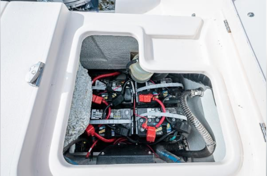 30' 2019 Grady-White Marlin 300