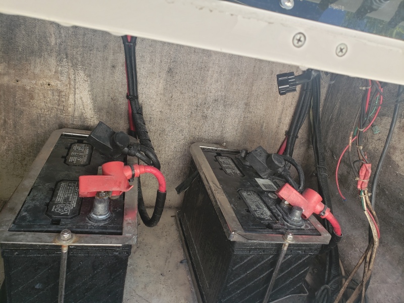 2004 Intrepid Center Console